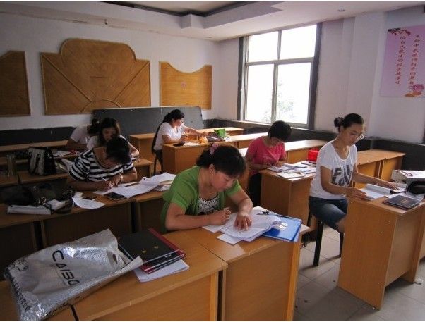 ����鿴��ϸ��Ϣ�����⣺ѧУ��� �Ķ�������5967